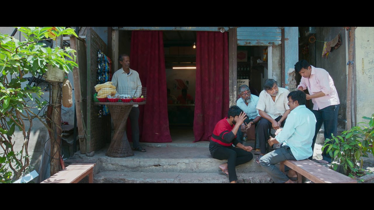 Apsara (2024) AMZN WEB-DL Marathi 720p HEVC DDP 5.1 ESub.mkv.0001